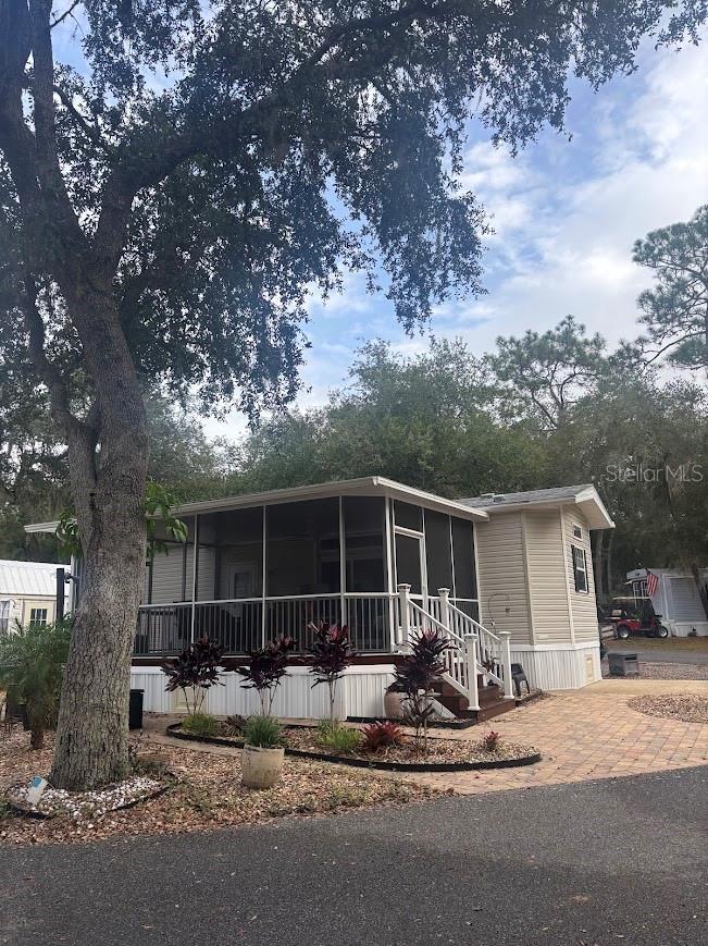 Image 3 of 52 For 25235 143rd Place 145