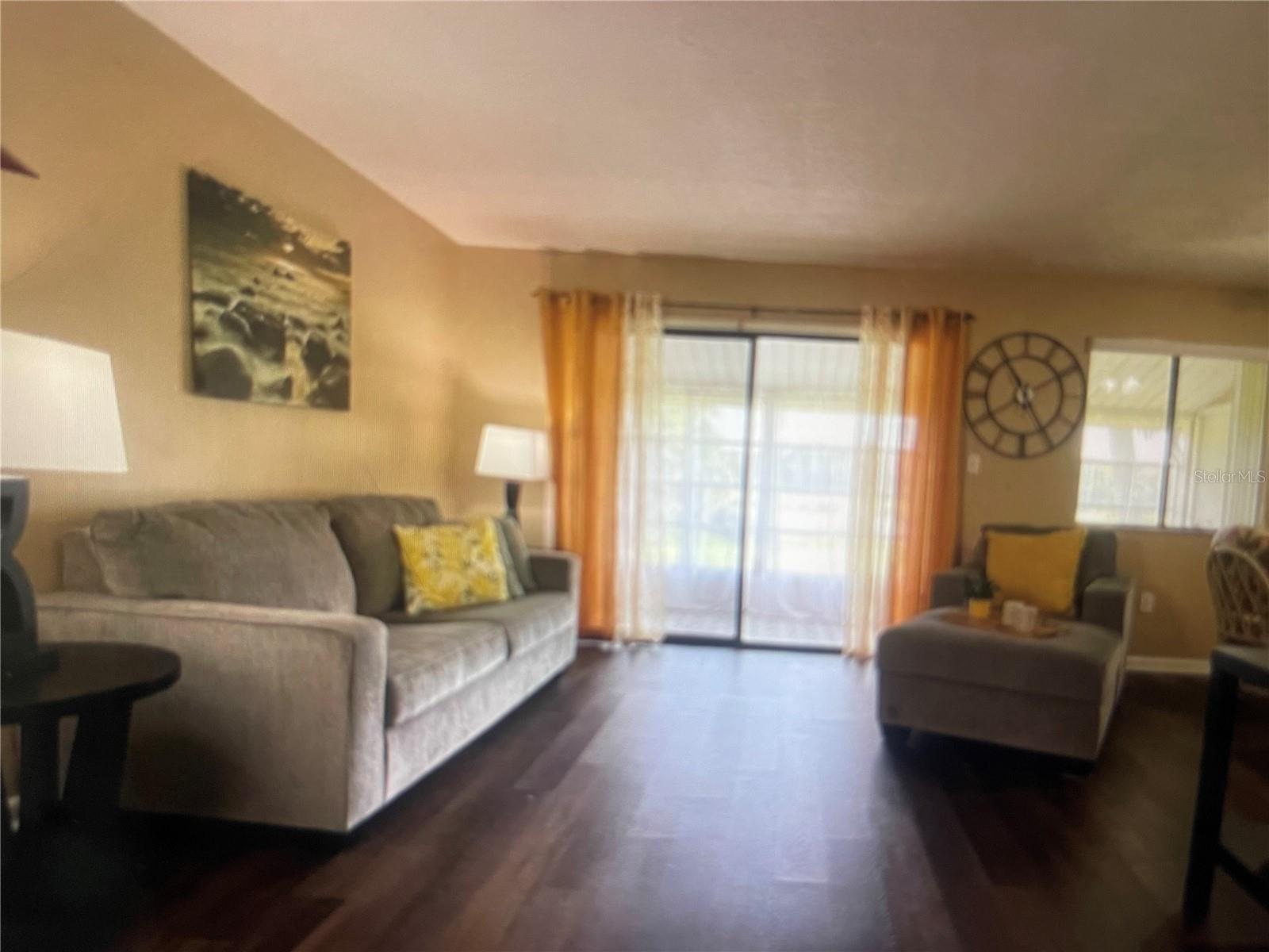 Image 12 of 26 For 757 Midway Drive B