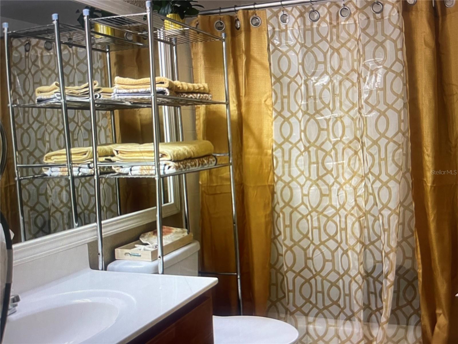 Image 7 of 26 For 757 Midway Drive B