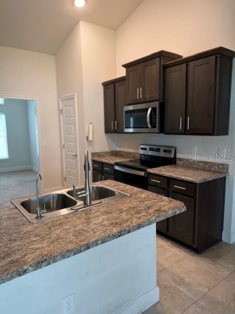 Image 5 of 21 For 131 42nd Place