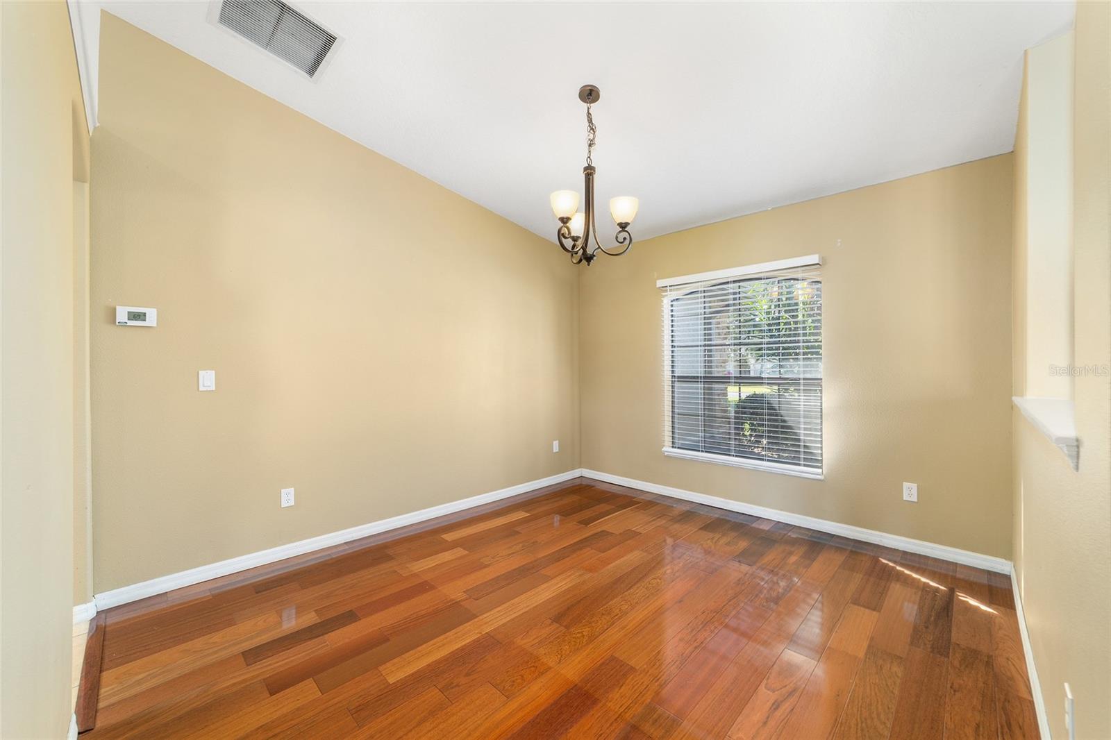 Image 26 of 38 For 4037 40th Street