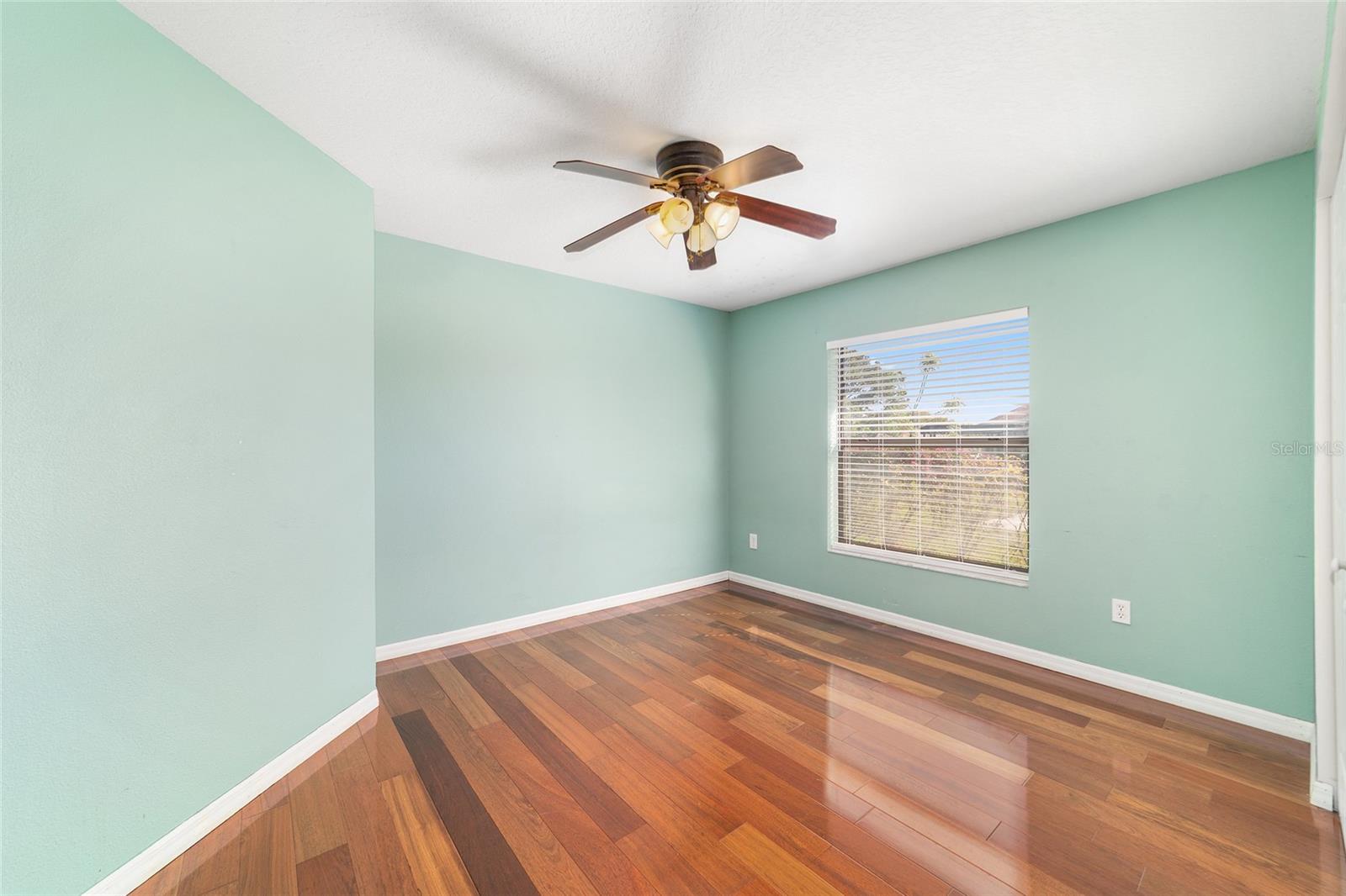 Image 31 of 38 For 4037 40th Street