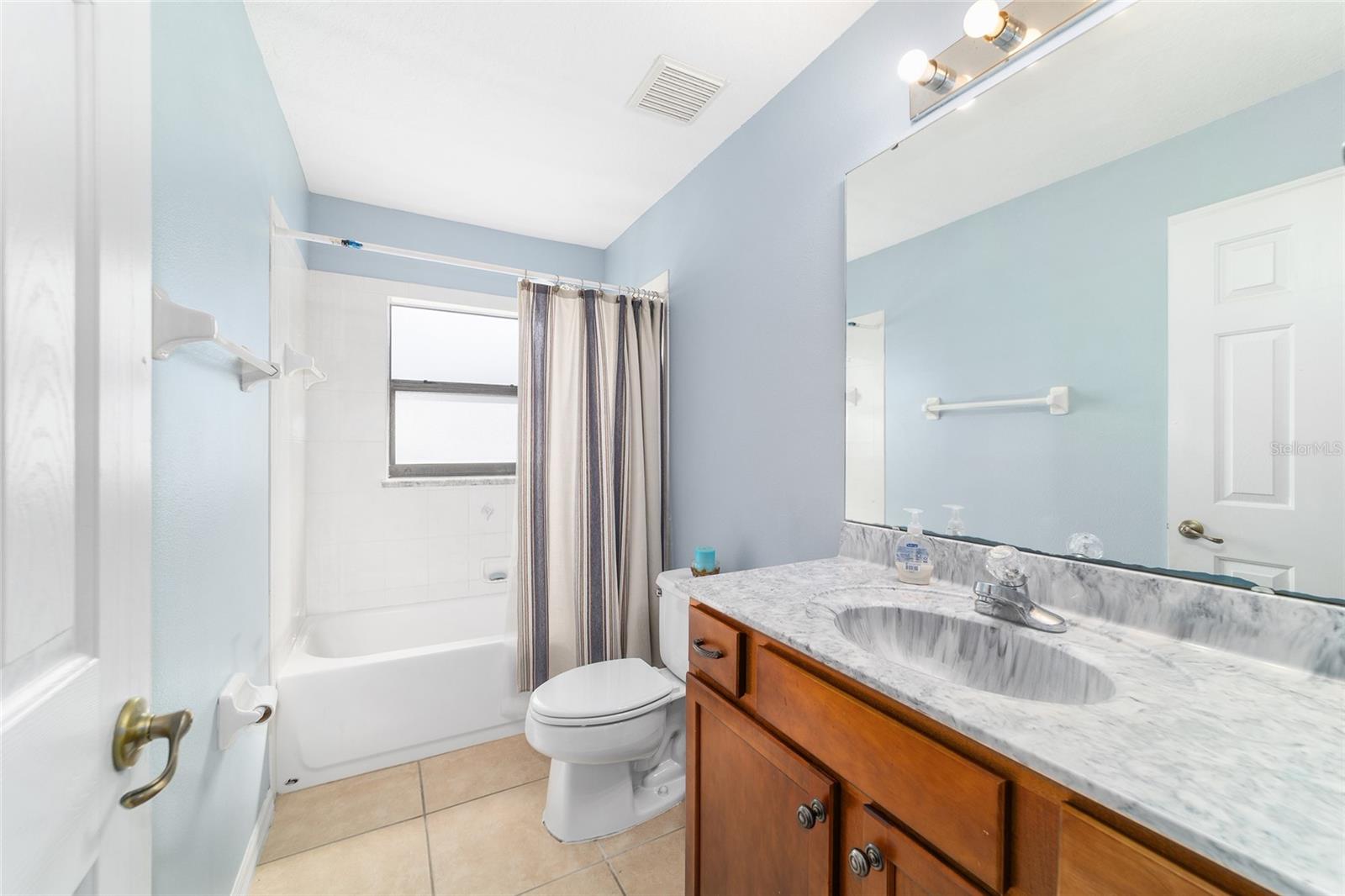 Image 32 of 38 For 4037 40th Street