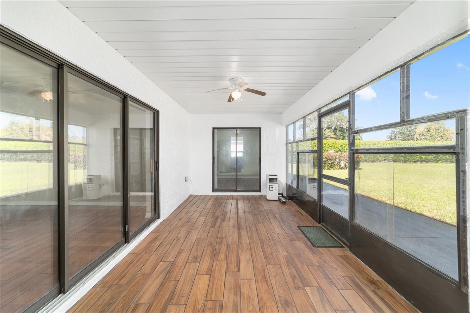 Image 36 of 38 For 4037 40th Street