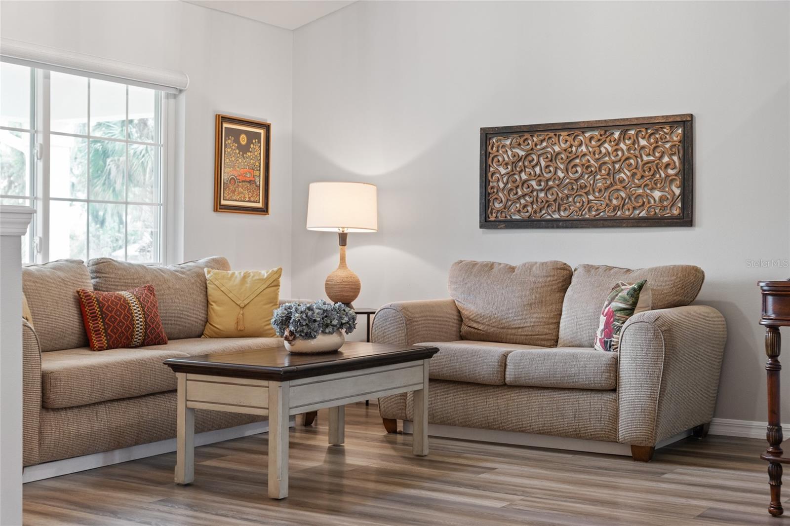 Image 10 of 82 For 5402 76th Court