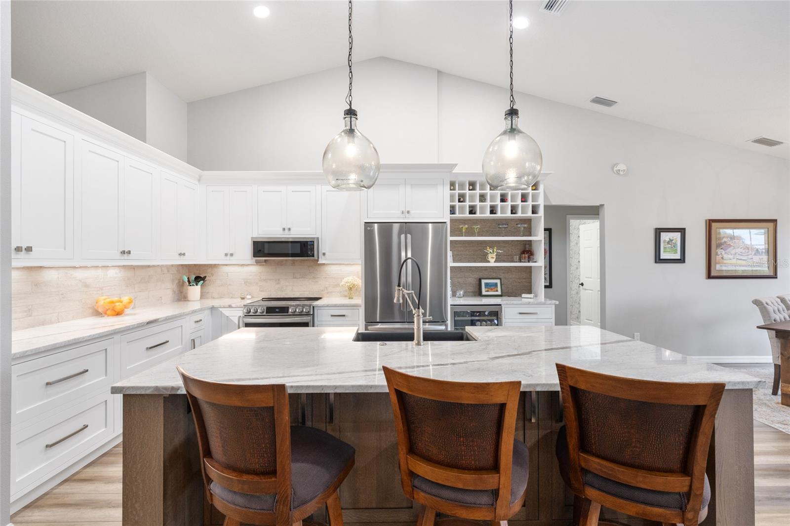 Image 17 of 82 For 5402 76th Court