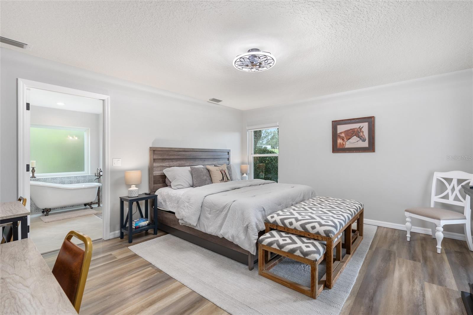 Image 30 of 82 For 5402 76th Court