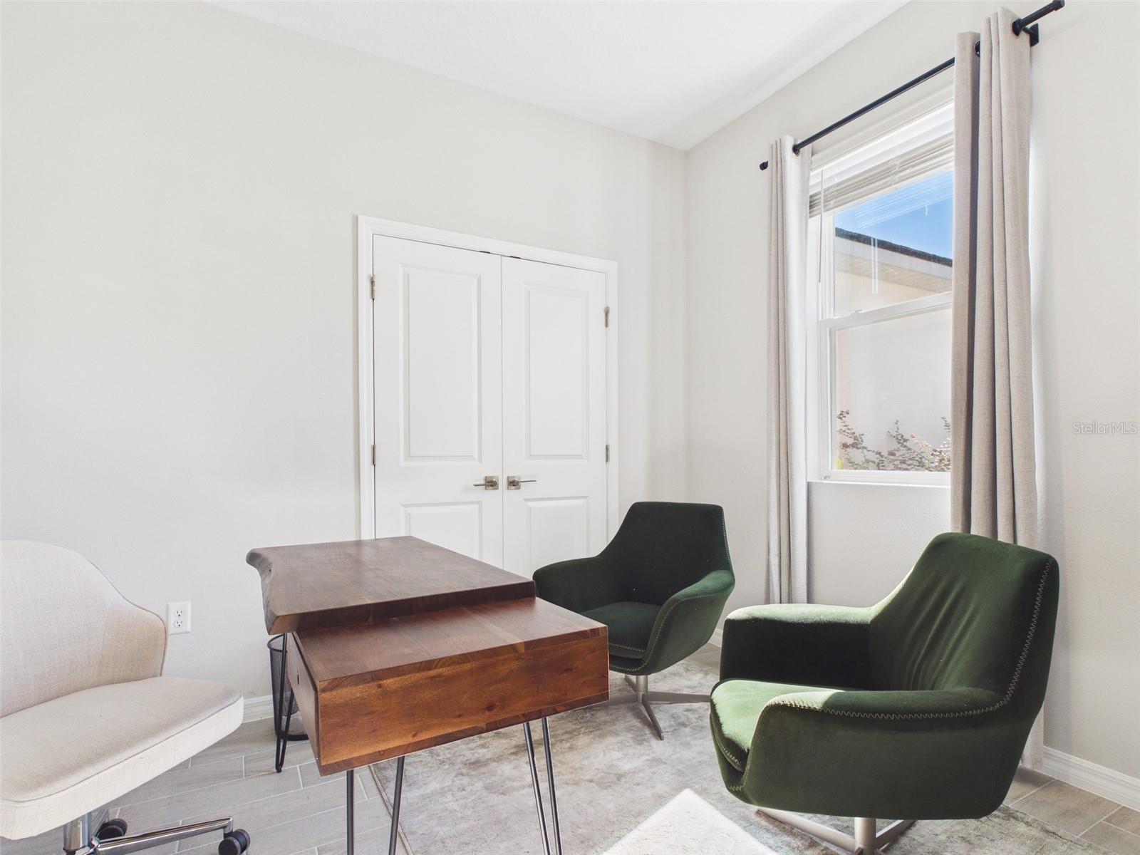 Image 11 of 49 For 4290 128th Place