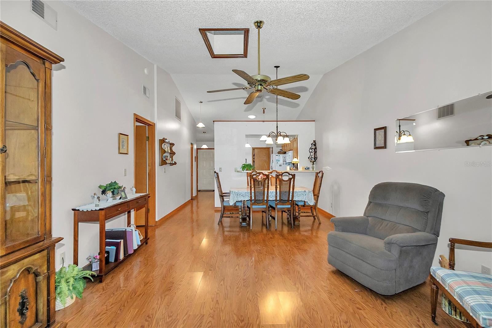 Image 12 of 32 For 2416 18th Circle