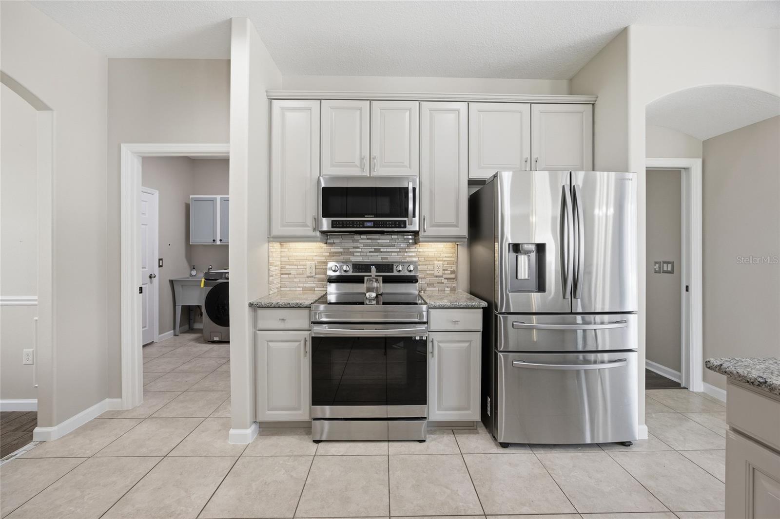 Image 26 of 49 For 4325 106th Street