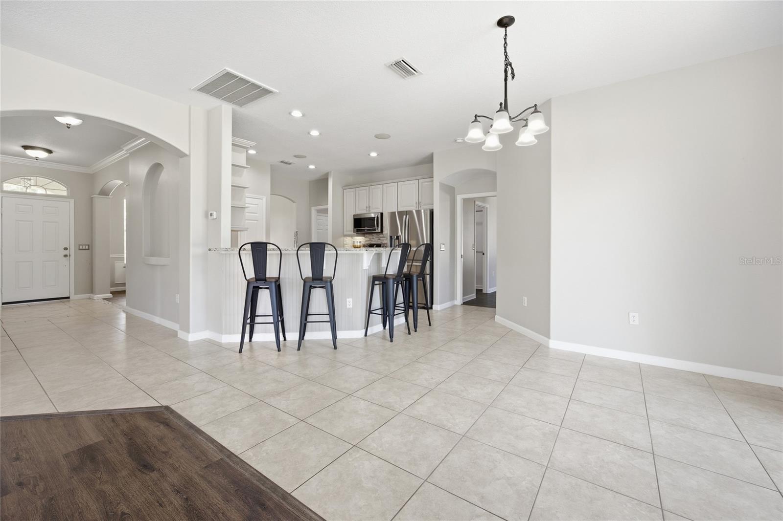 Image 27 of 49 For 4325 106th Street