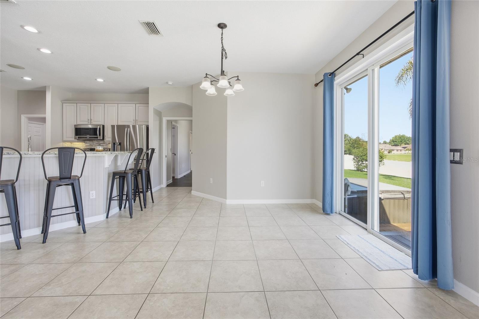 Image 28 of 49 For 4325 106th Street