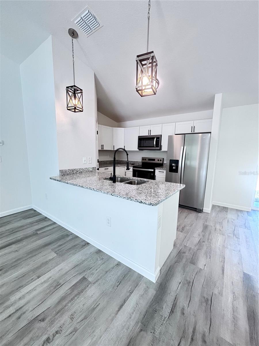 Image 3 of 18 For 23711 Rainbow Lakes Boulevard