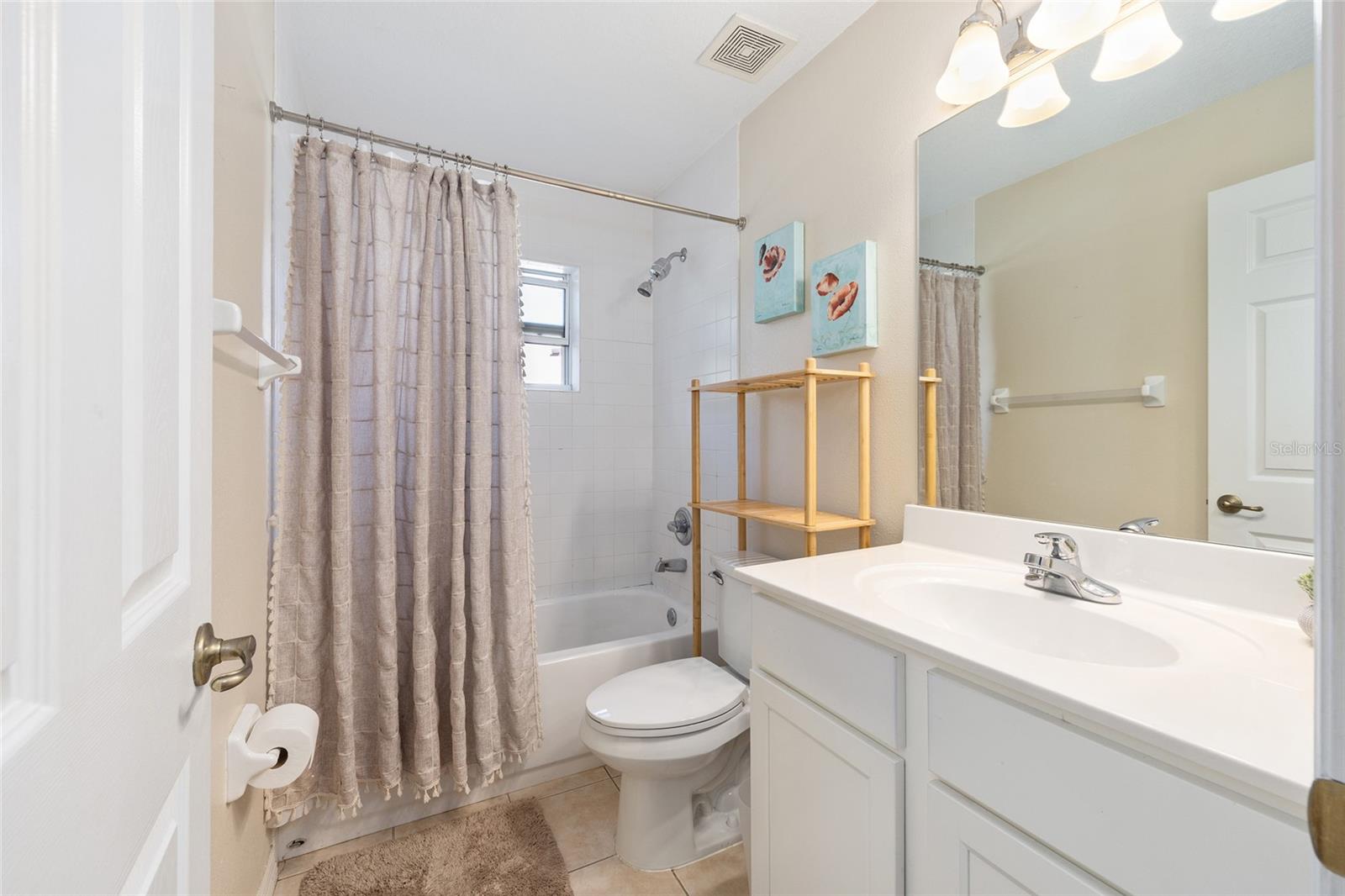 Image 11 of 46 For 4515 6th Circle