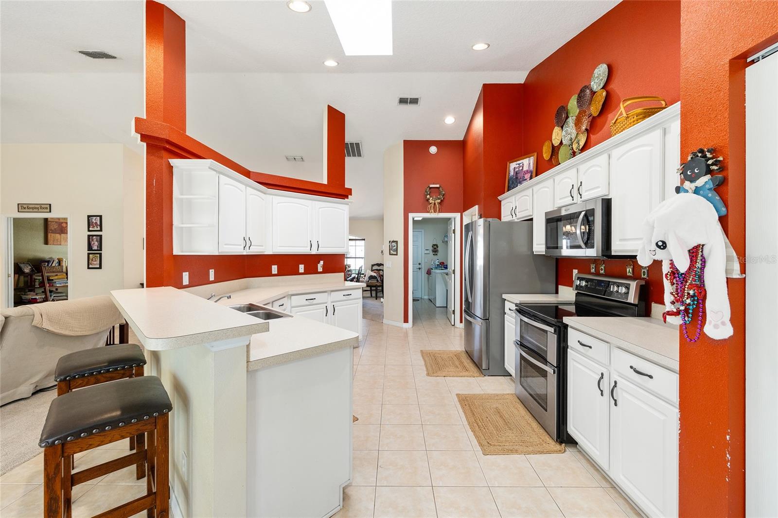 Image 18 of 46 For 4515 6th Circle