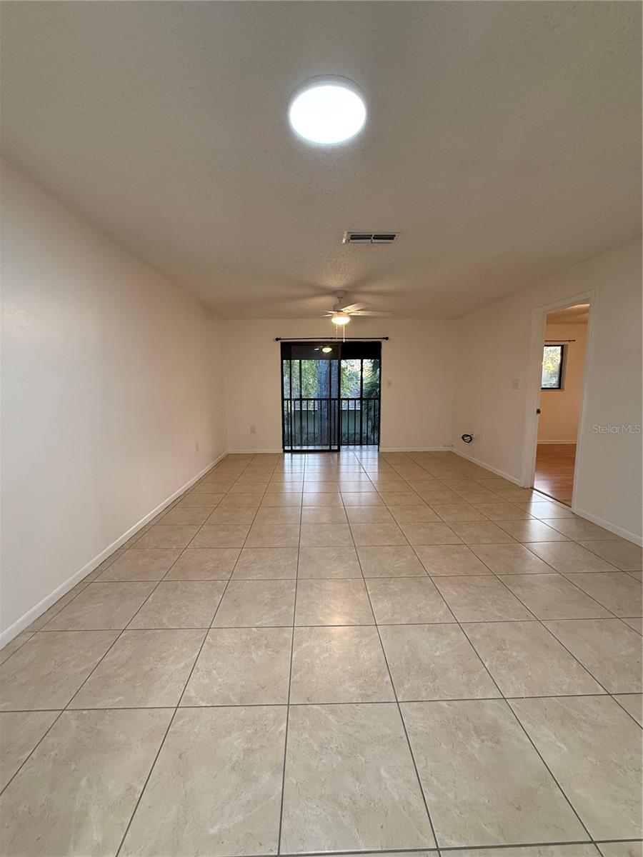 Image 16 of 28 For 2853 32nd Avenue Sw