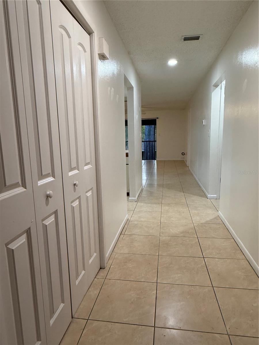 Image 2 of 28 For 2853 32nd Avenue Sw