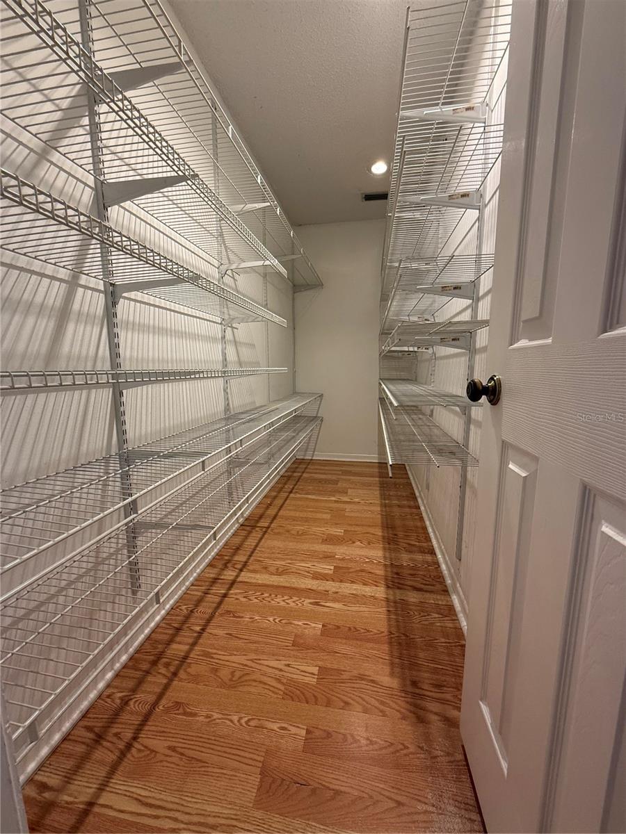 Image 20 of 28 For 2853 32nd Avenue Sw