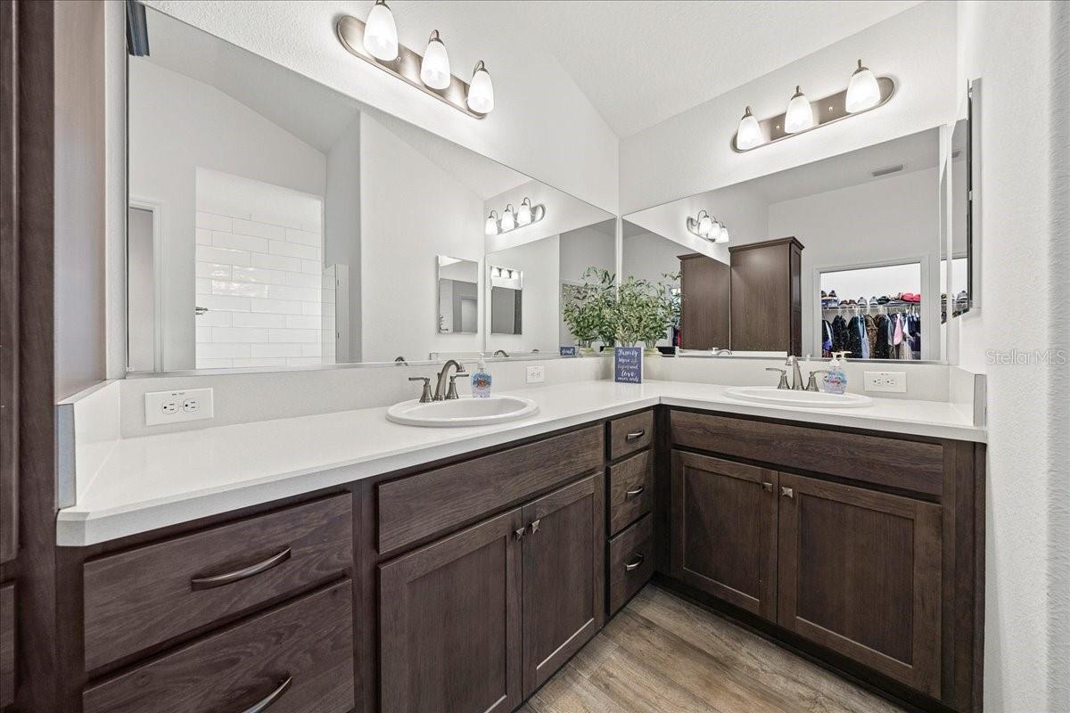 Image 13 of 28 For 3274 Sennett Circle