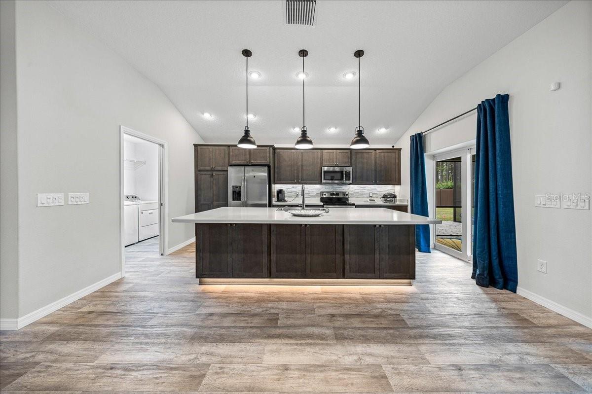 Image 6 of 28 For 3274 Sennett Circle