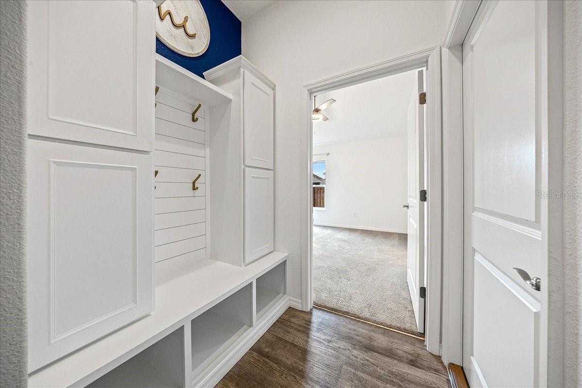 Image 9 of 28 For 3274 Sennett Circle