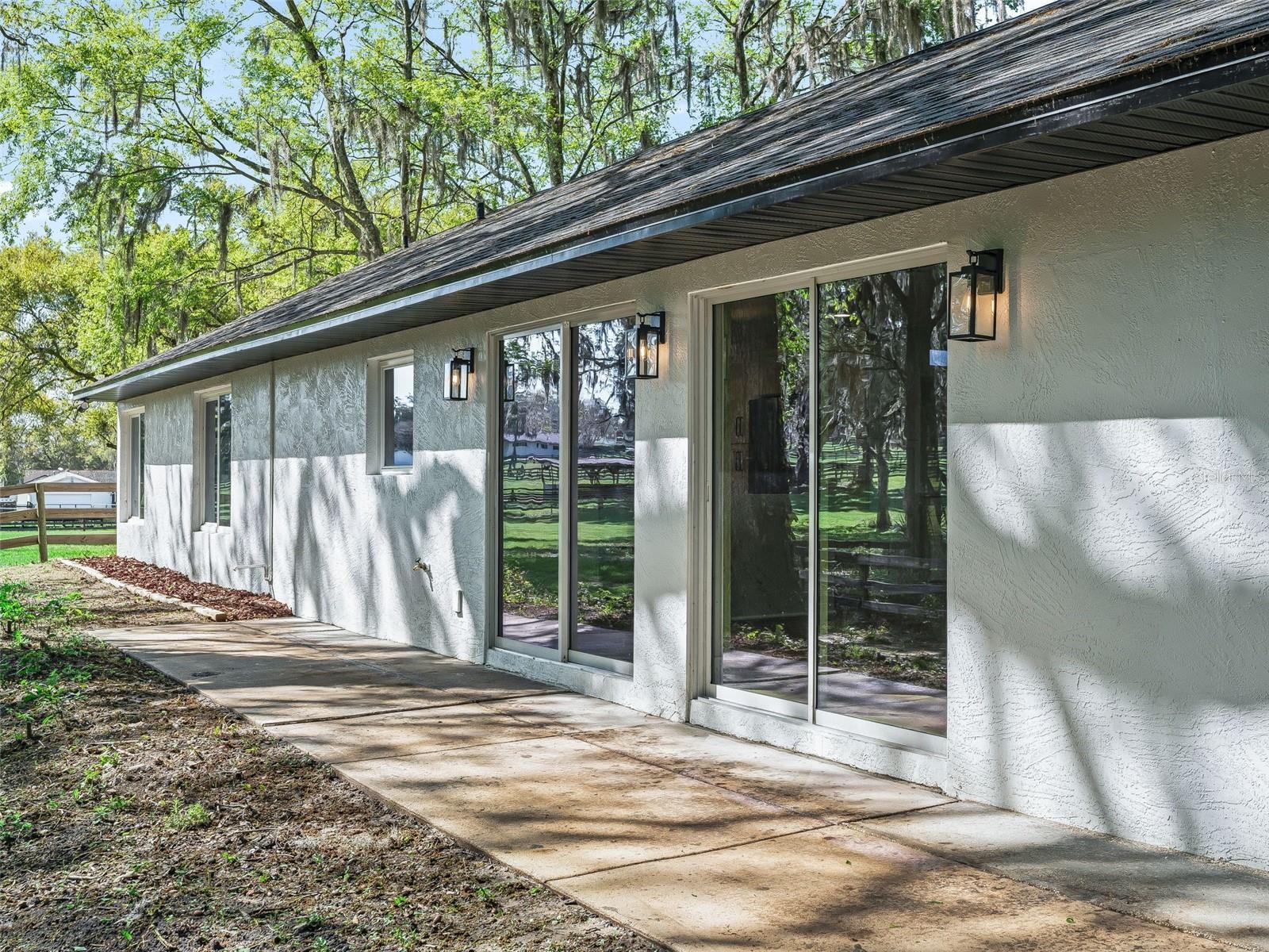 Image 25 of 59 For 8251 136th Avenue Road