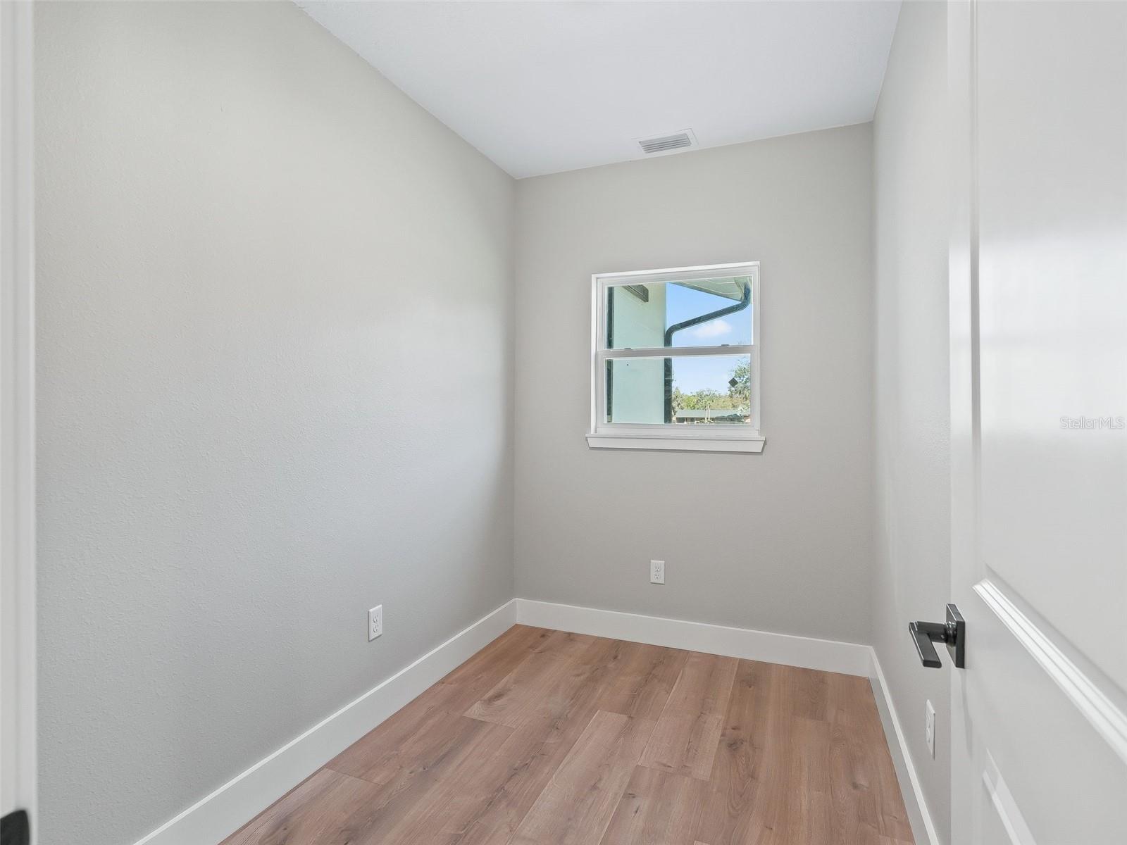 Image 45 of 59 For 8251 136th Avenue Road