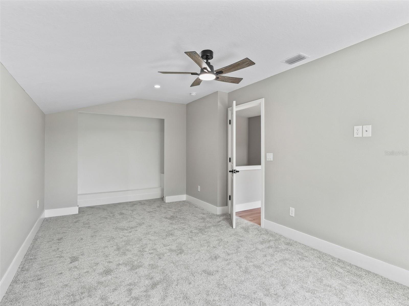 Image 53 of 59 For 8251 136th Avenue Road