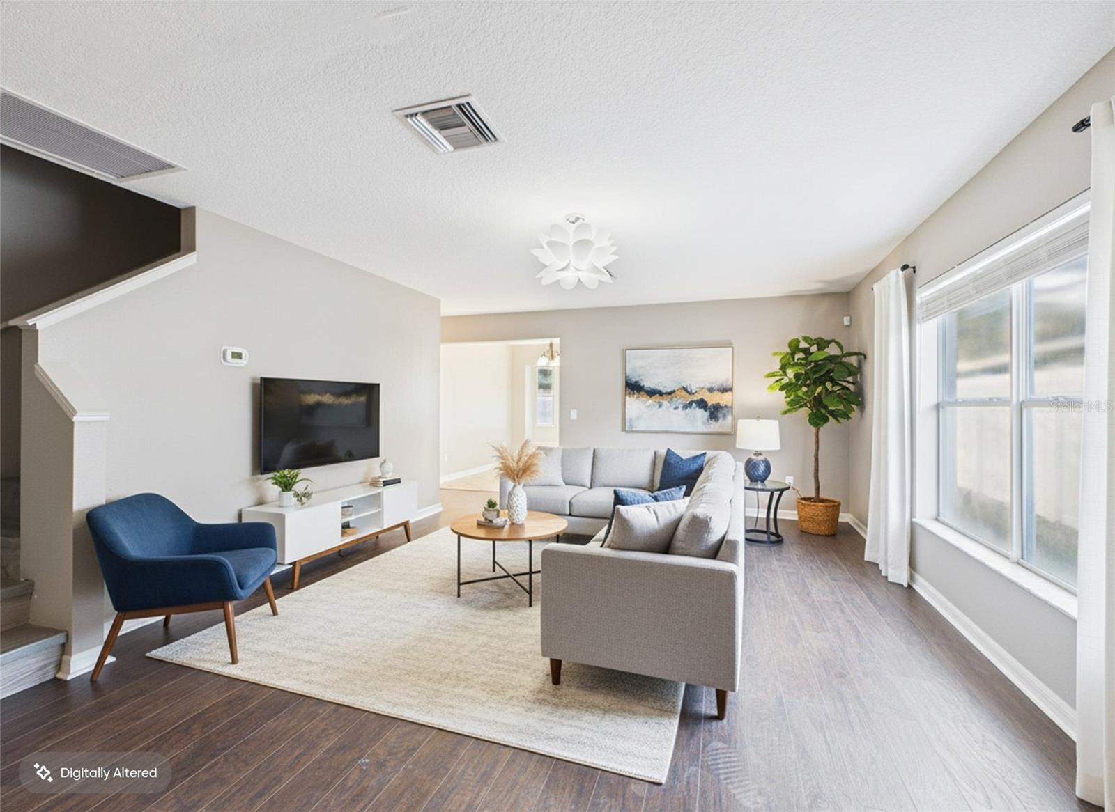 Image 2 of 39 For 8361 Silverbell Loop