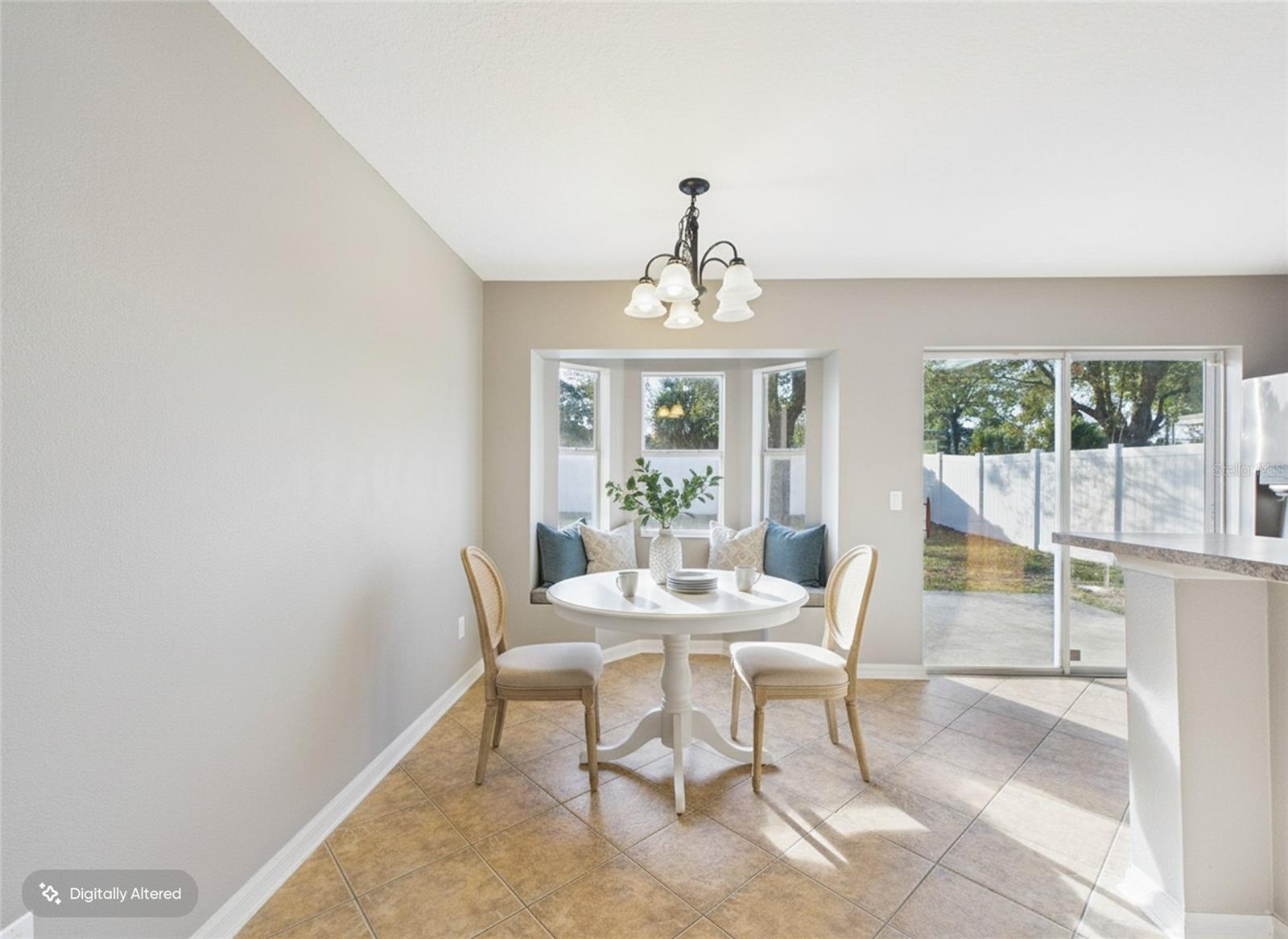 Image 4 of 39 For 8361 Silverbell Loop