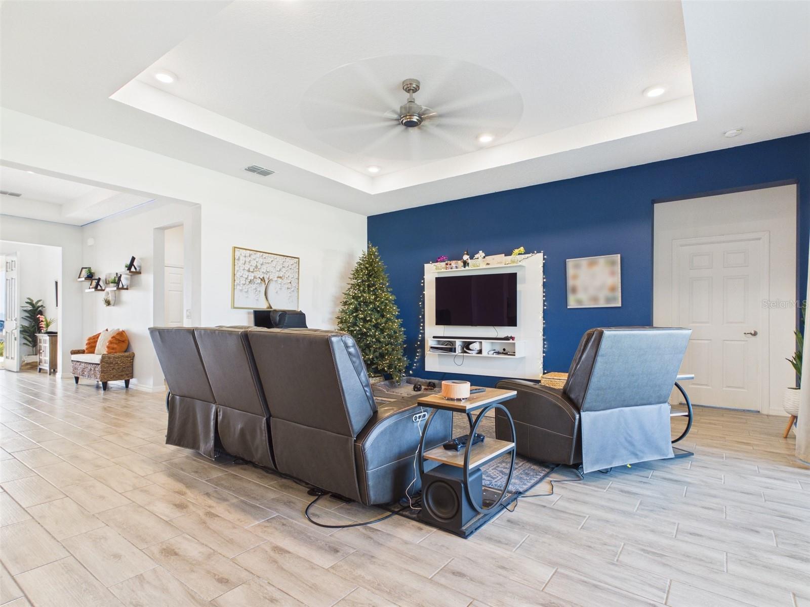 Image 13 of 52 For 6224 74th Terrace Road