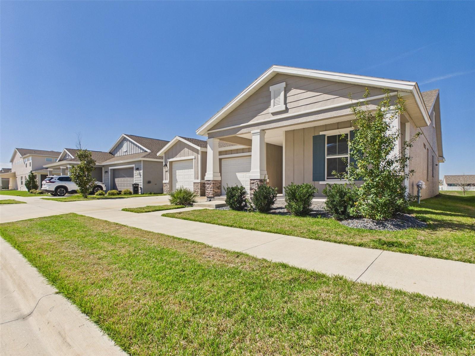 Image 3 of 52 For 6224 74th Terrace Road