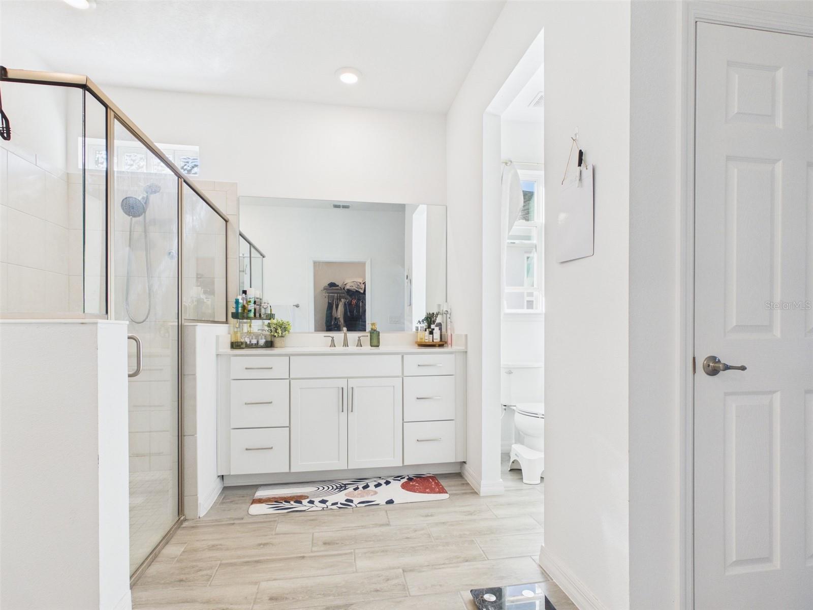 Image 32 of 52 For 6224 74th Terrace Road