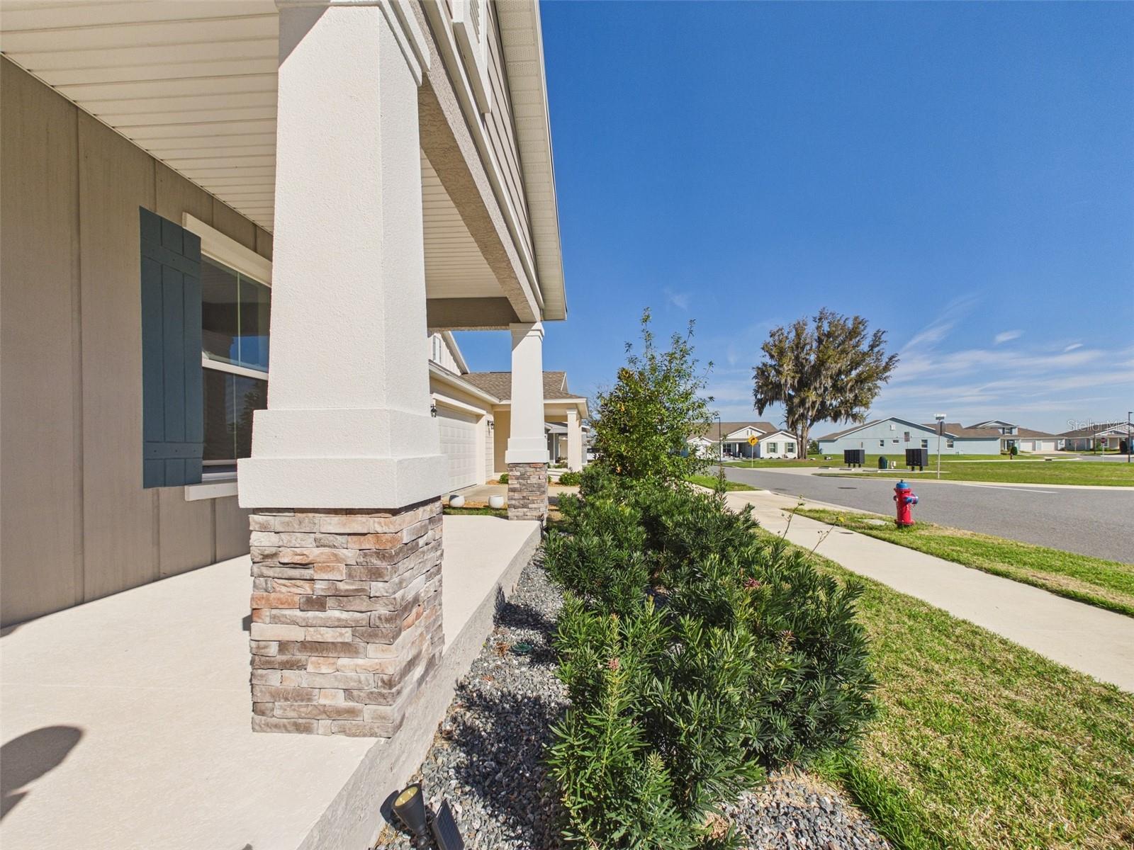 Image 7 of 52 For 6224 74th Terrace Road