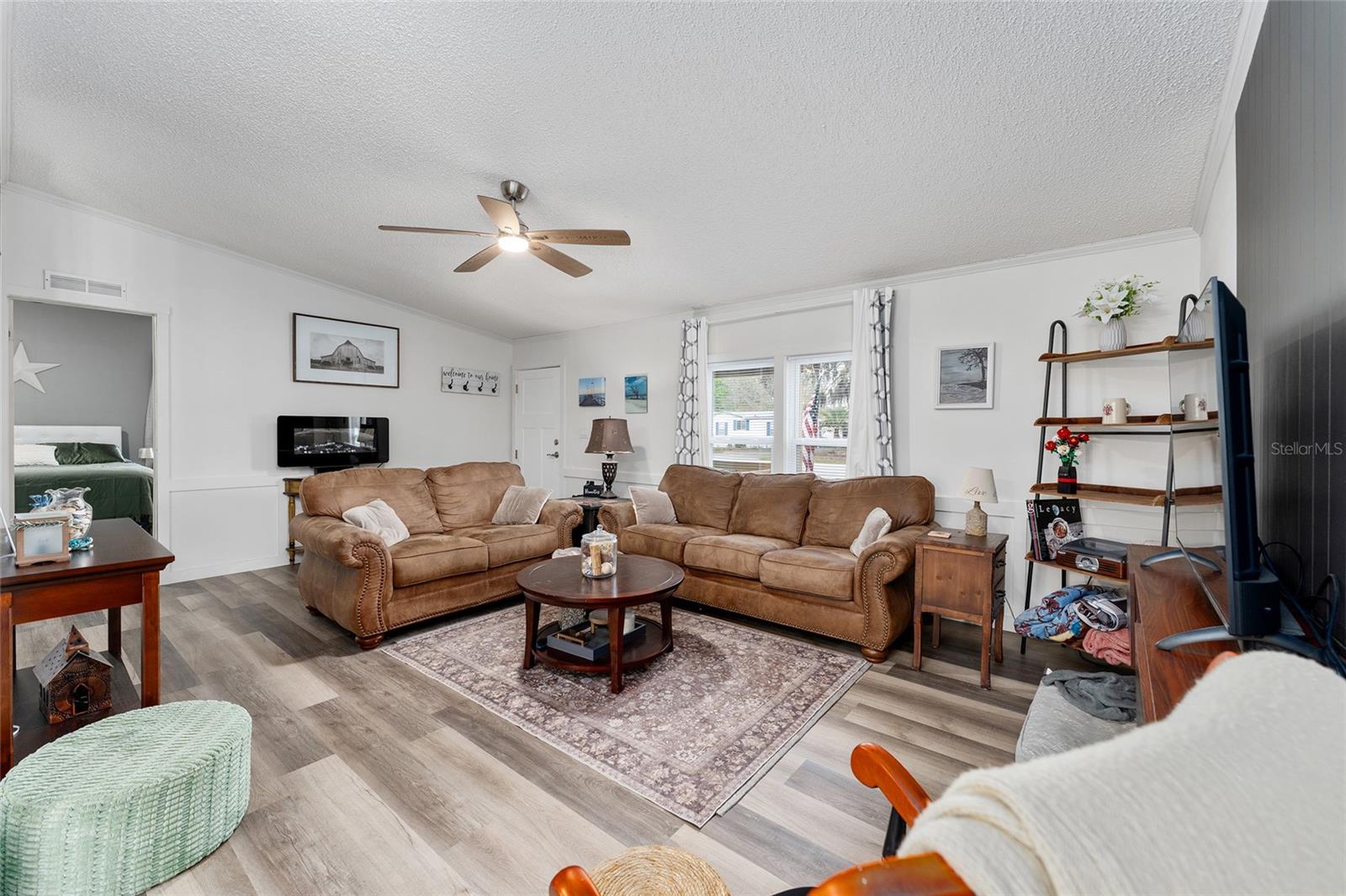 Image 13 of 45 For 12310 86th Avenue