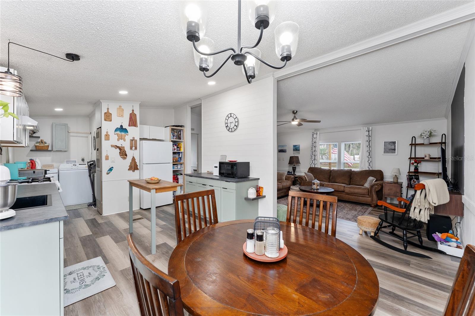 Image 16 of 45 For 12310 86th Avenue