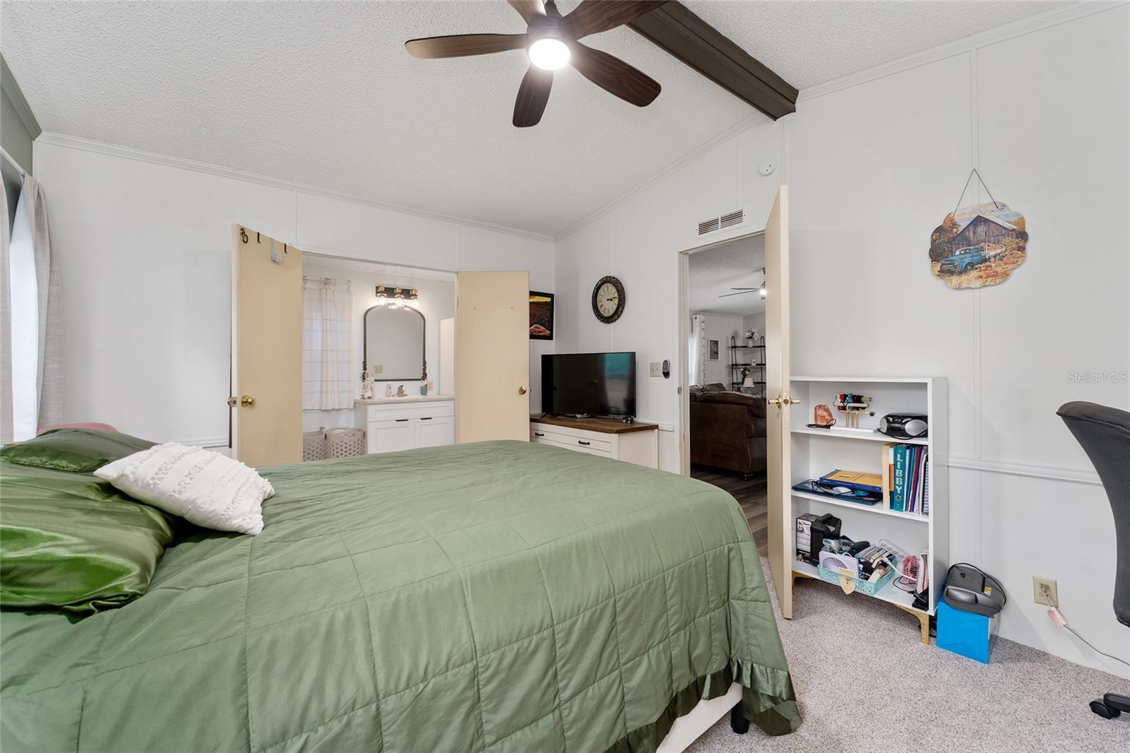 Image 22 of 45 For 12310 86th Avenue