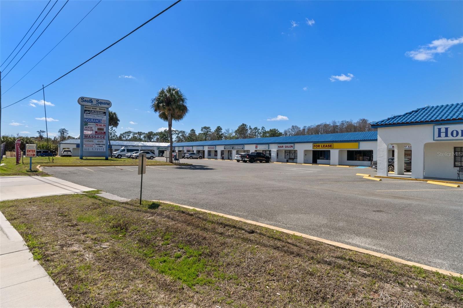 Image 10 of 25 For 940 Suncoast Boulevard