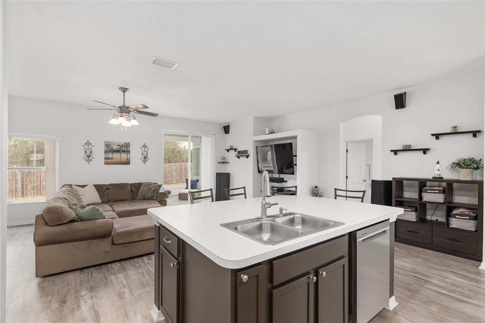 Image 10 of 33 For 224 Oak Lane