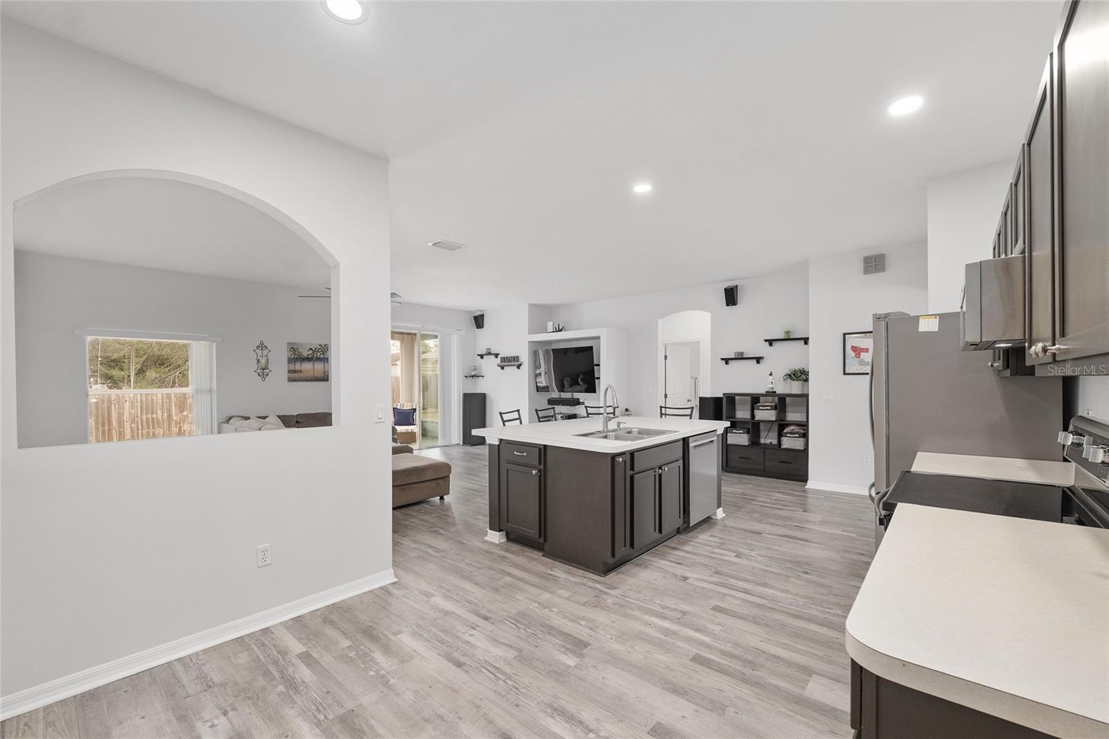 Image 16 of 33 For 224 Oak Lane