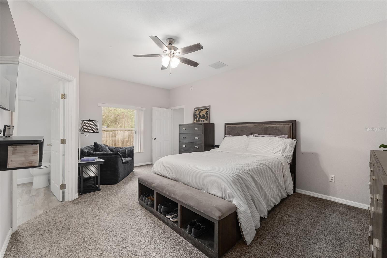 Image 17 of 33 For 224 Oak Lane