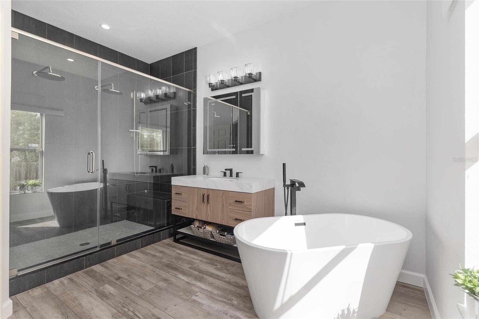 Image 19 of 33 For 224 Oak Lane