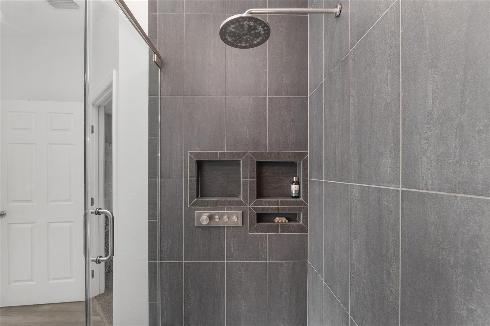 Image 22 of 33 For 224 Oak Lane