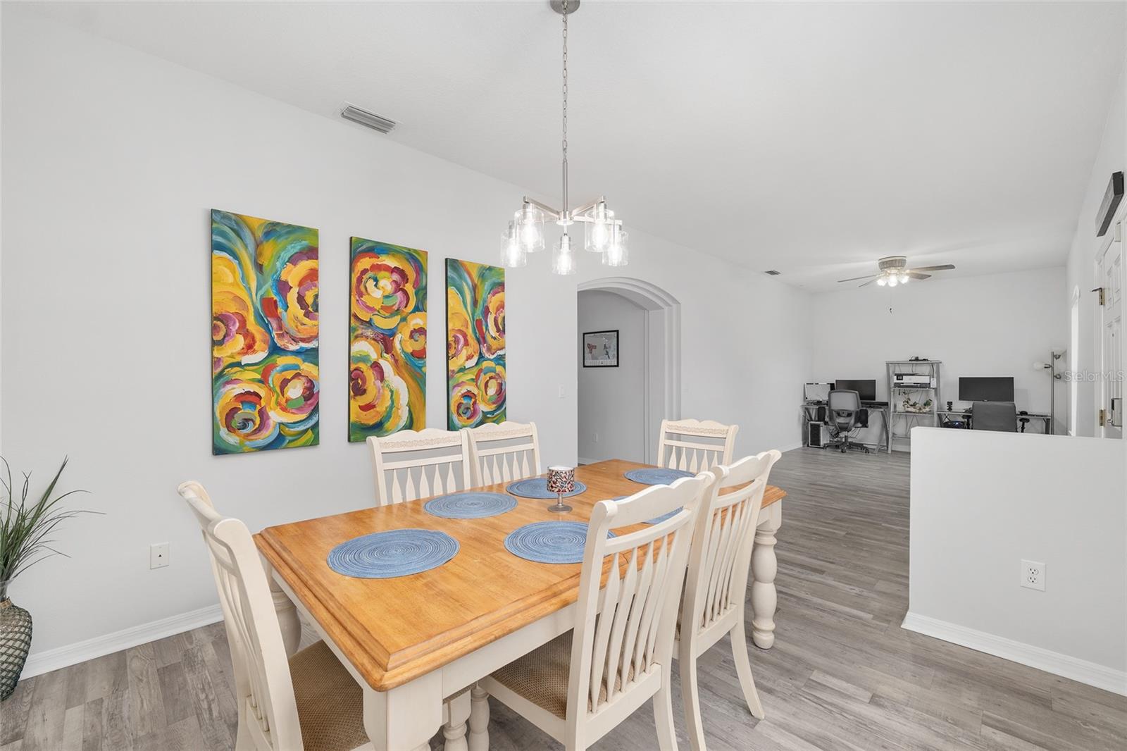 Image 6 of 33 For 224 Oak Lane