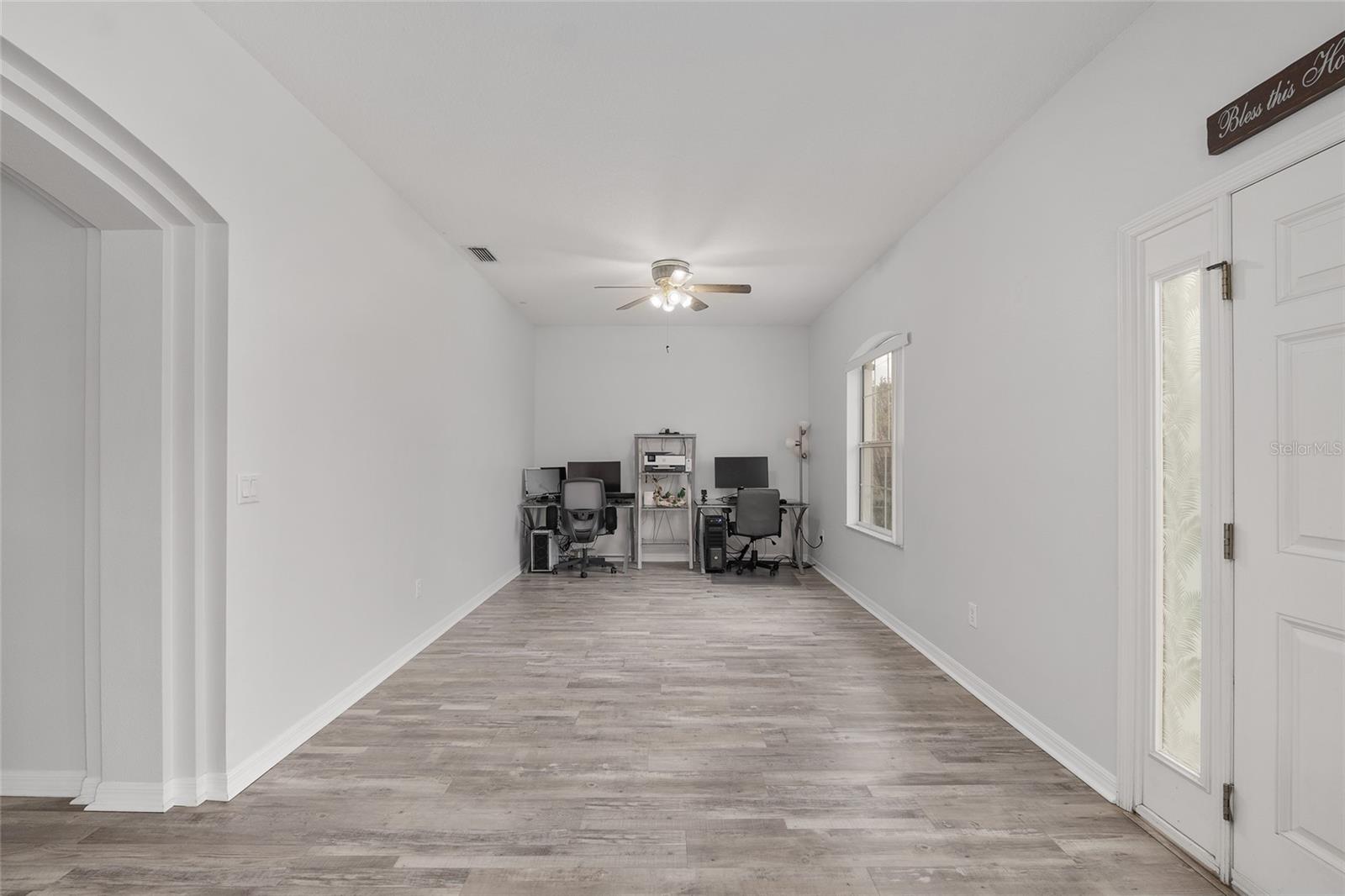 Image 8 of 33 For 224 Oak Lane