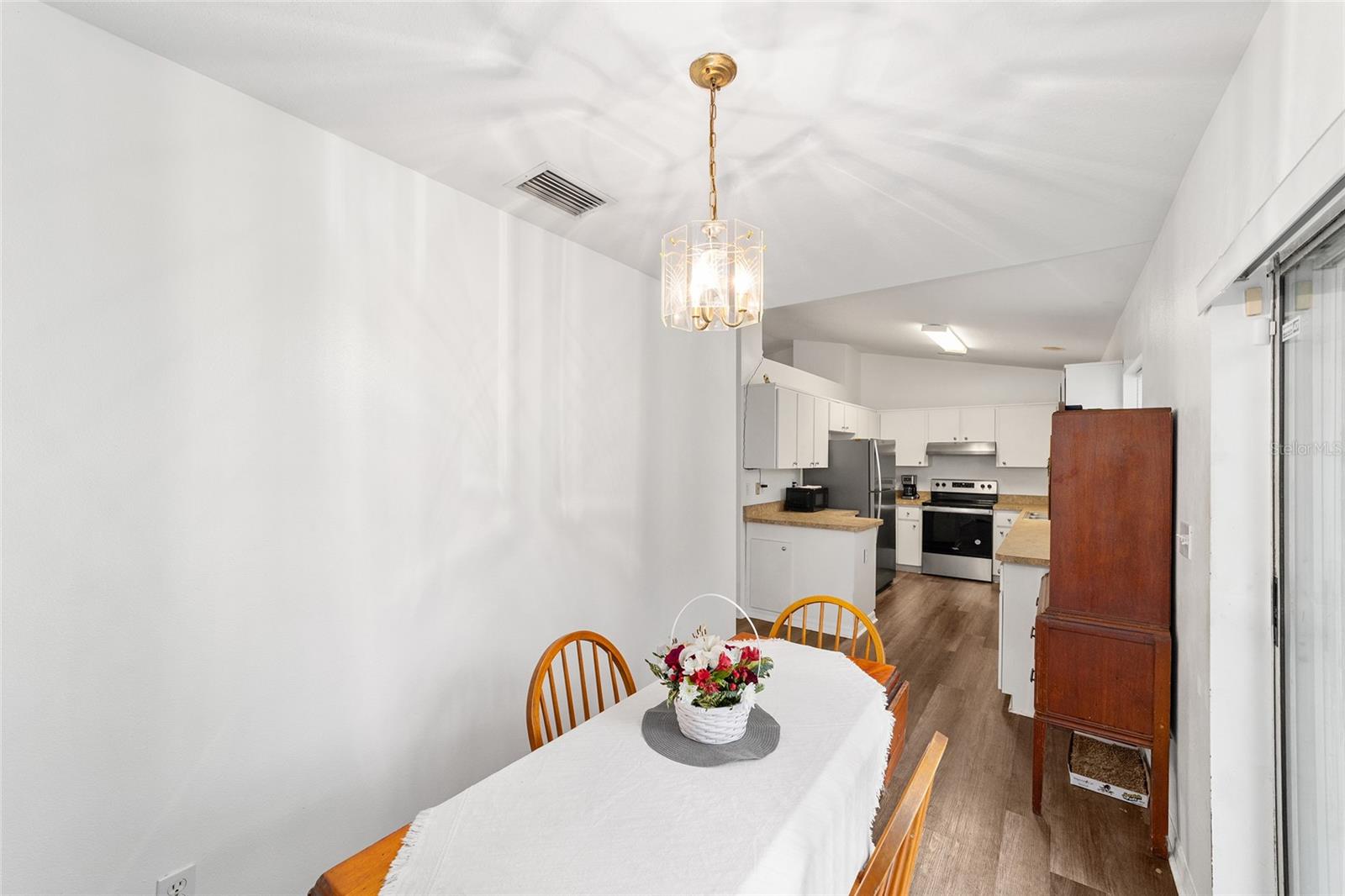 Image 17 of 34 For 6425 12th Avenue