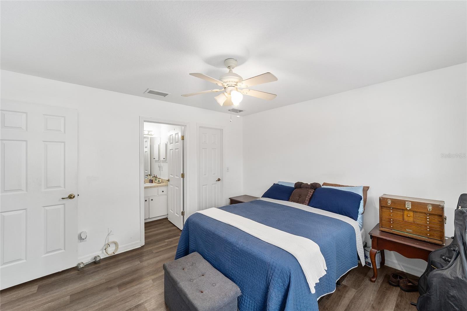 Image 19 of 34 For 6425 12th Avenue