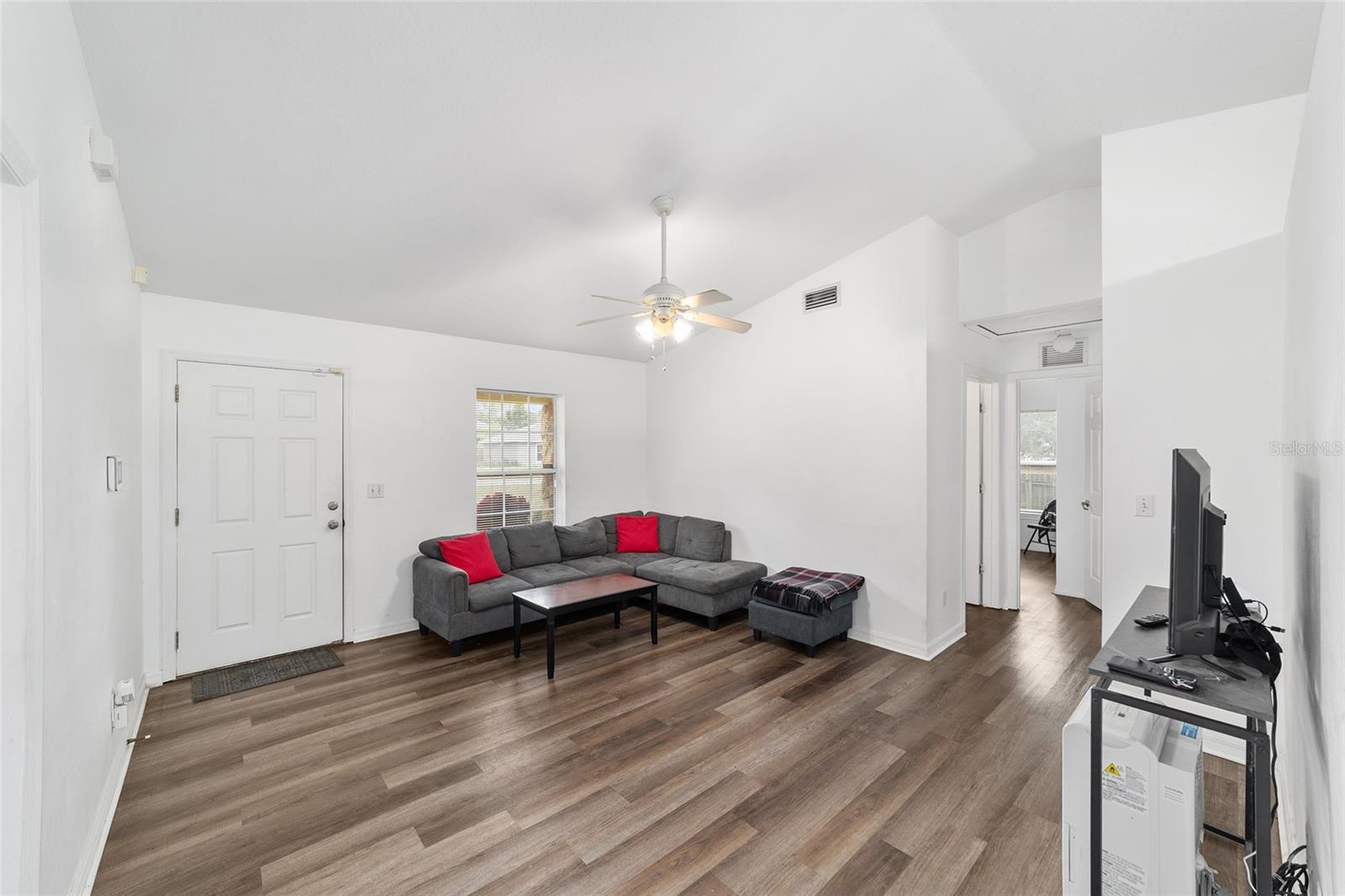 Image 8 of 34 For 6425 12th Avenue