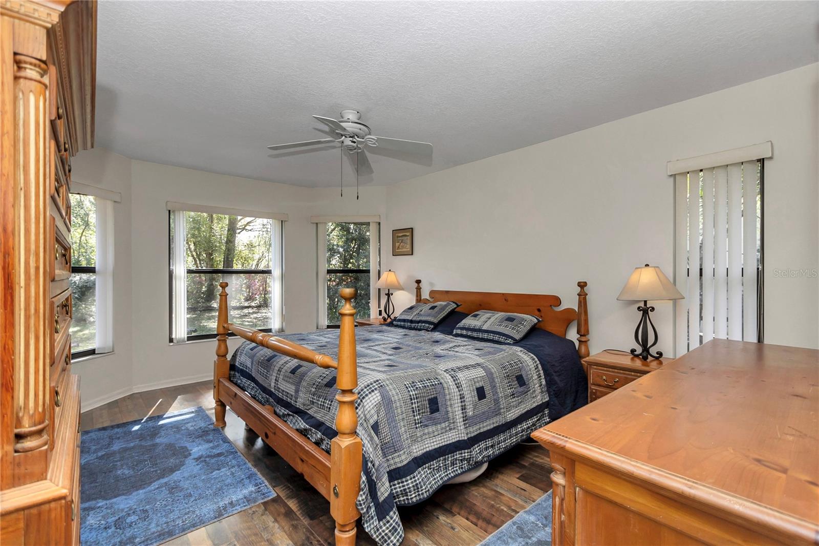 Image 21 of 71 For 9916 189th Circle