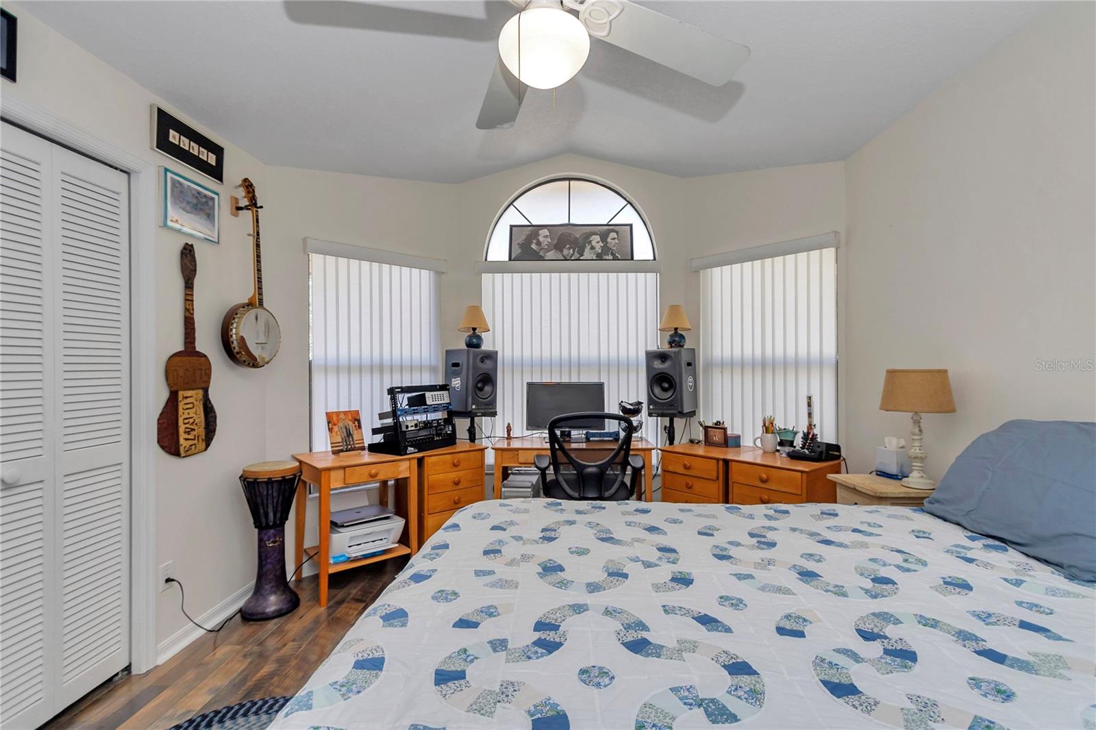 Image 41 of 71 For 9916 189th Circle